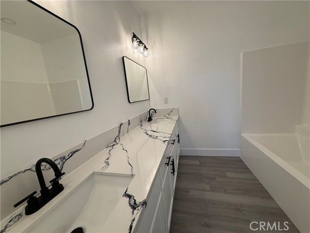 2115 Seville Pl., Pinon Hills, CA 92372