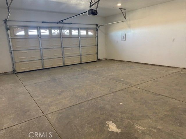 2115 Seville Pl., Pinon Hills, CA 92372