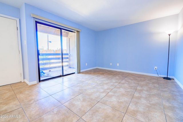 1241 N 48TH Street 116, Phoenix, AZ 85008