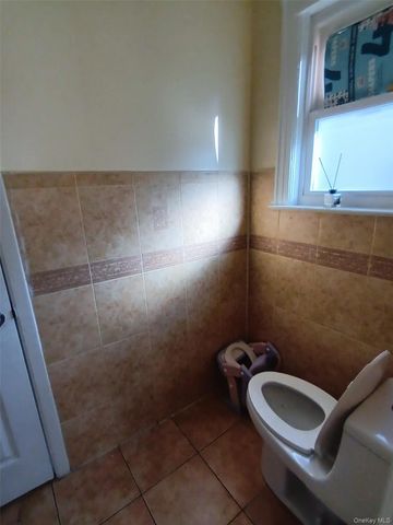 17704 137th Avenue, Springfield Gardens, NY 11434