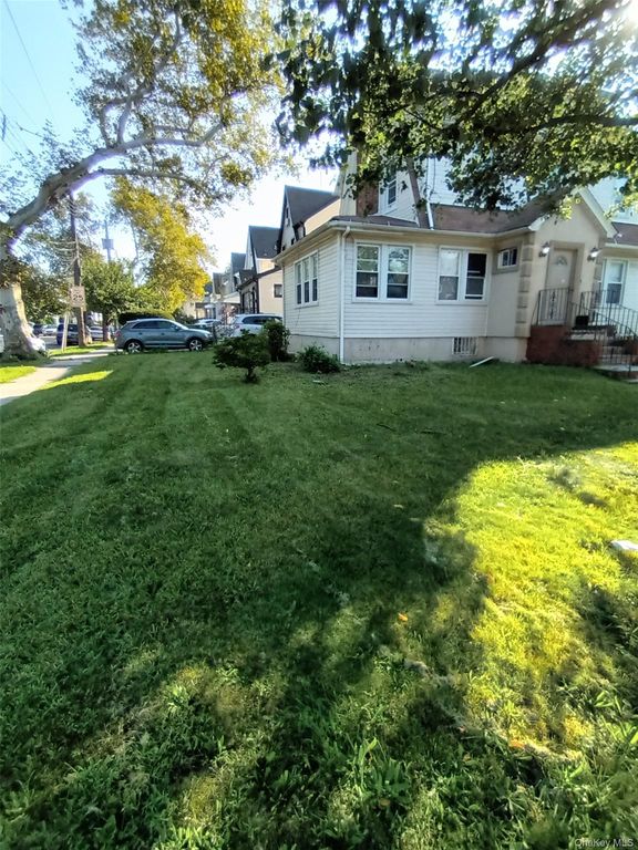 17704 137th Avenue, Springfield Gardens, NY 11434 — photo 4