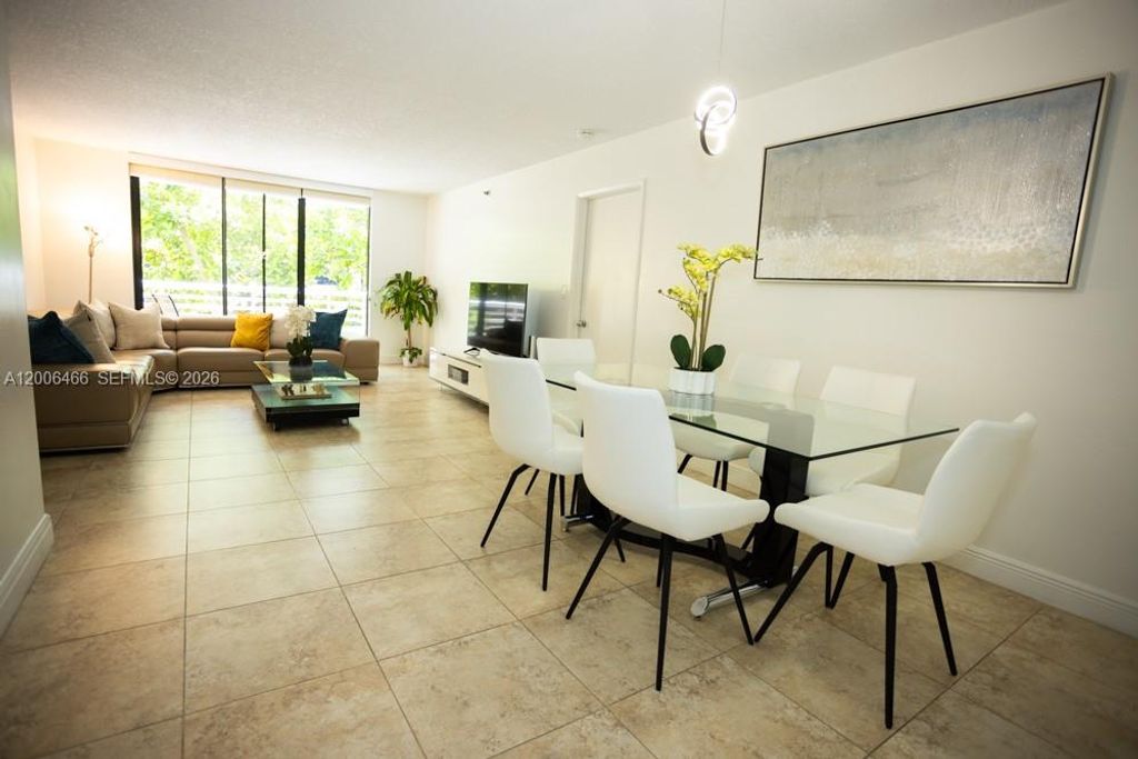3300 NE 192nd St 214, Aventura, FL 33180
