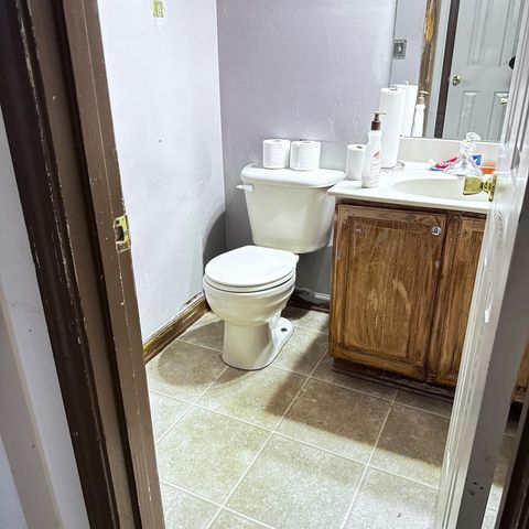 7854 FALLSTONE RD, Memphis, TN 38125