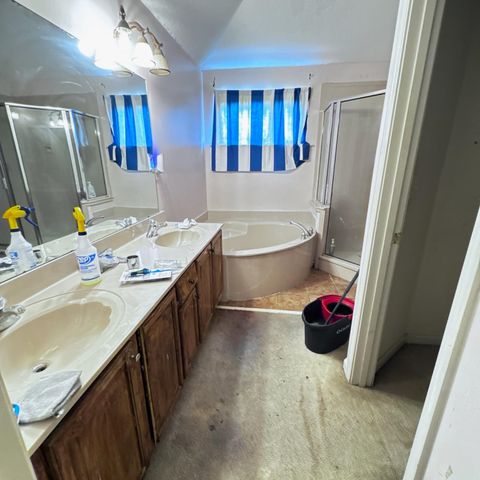 7854 FALLSTONE RD, Memphis, TN 38125