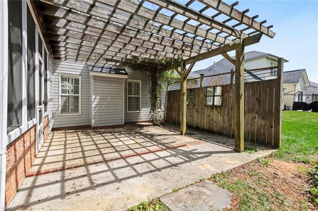 237 Harmon Ridge Lane, Kernersville, NC 27284