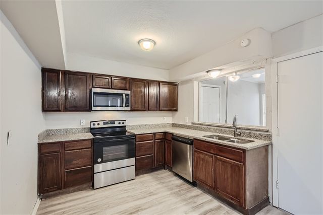 140 Trout Street, Rockwall, TX 75032