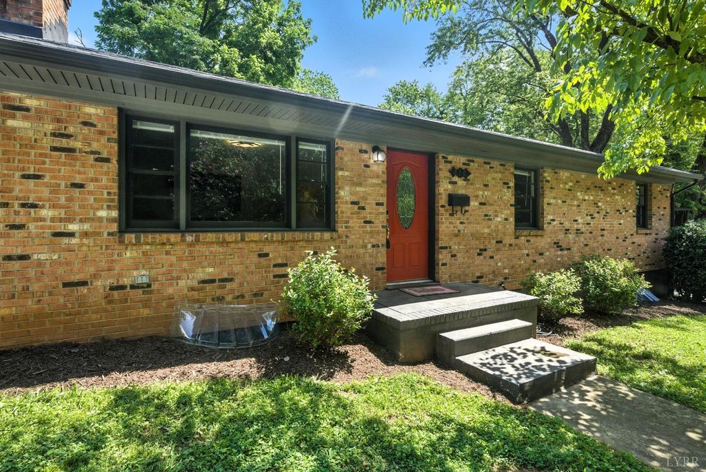816 Spring Street, Lynchburg, VA 24504