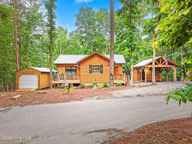 207 Bentley Cove, Murphy, NC 28906
