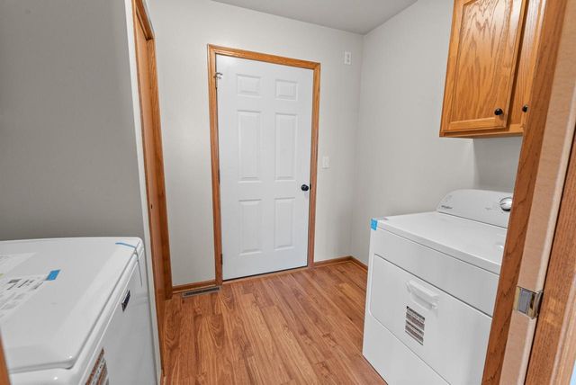 836 Tower DRIVE, Hartford, WI 53027