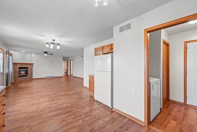 836 Tower DRIVE, Hartford, WI 53027