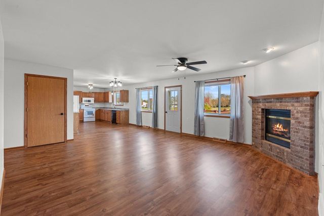 836 Tower DRIVE, Hartford, WI 53027