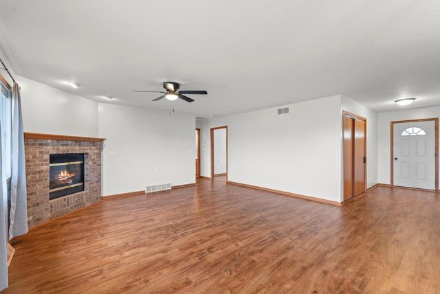 836 Tower DRIVE, Hartford, WI 53027