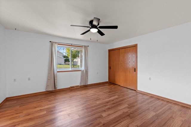 836 Tower DRIVE, Hartford, WI 53027