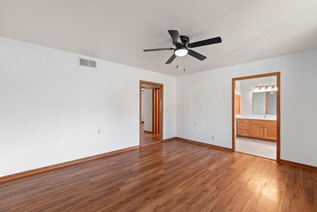 836 Tower DRIVE, Hartford, WI 53027