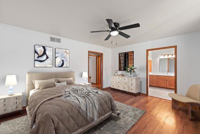 836 Tower DRIVE, Hartford, WI 53027