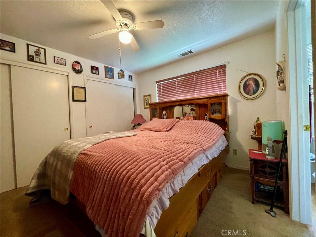 Image 9 of property listing at 40642 Road 222, Bass Lake, CA 93604
