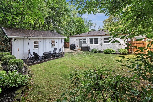 126 Pleasant Ridge Drive, Saline, MI 48176