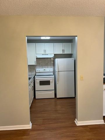 68 FANSHAW B, Boca Raton, FL 33434