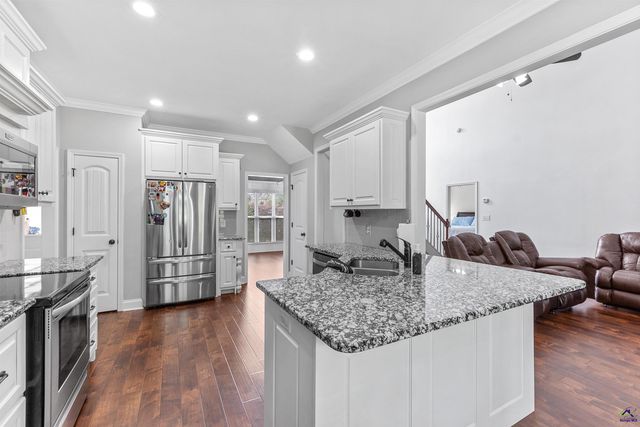 416 Kenna Way, Lizella, GA 31025