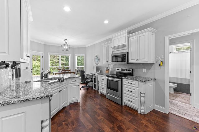 416 Kenna Way, Lizella, GA 31025