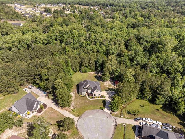 416 Kenna Way, Lizella, GA 31025