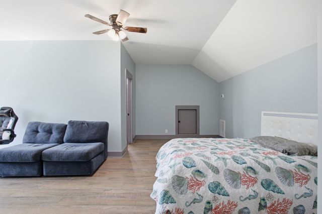 214 Mary Alice Dr, Leoma, TN 38468