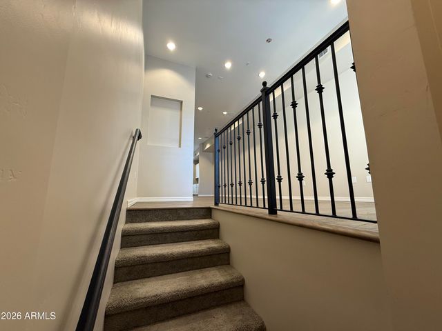 421 W 6TH Street 1003, Tempe, AZ 85281