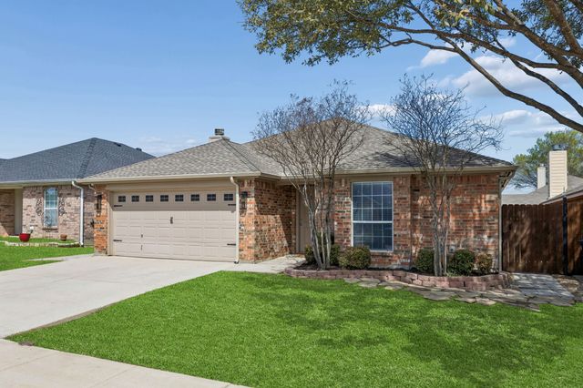 5337 Mirage Drive, Fort Worth, TX 76244