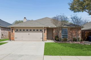 5337 Mirage Drive, Fort Worth, TX 76244