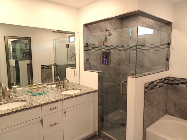 3936 Jaxson, Santa Fe, NM 87507