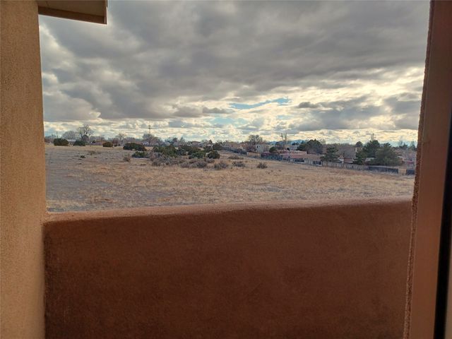 3936 Jaxson, Santa Fe, NM 87507