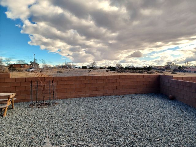 3936 Jaxson, Santa Fe, NM 87507