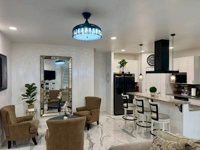 3936 Jaxson, Santa Fe, NM 87507