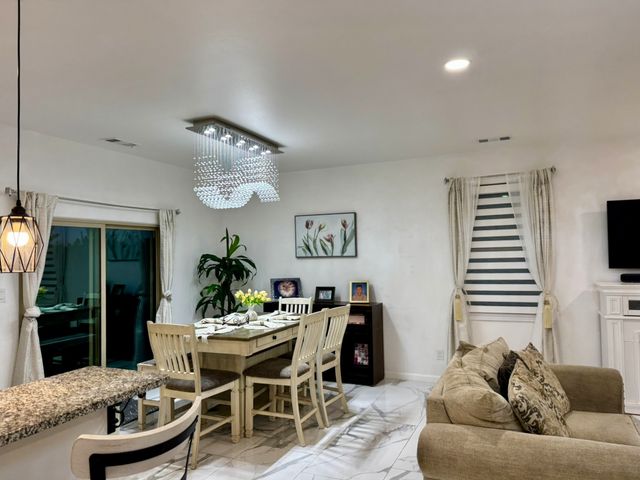 3936 Jaxson, Santa Fe, NM 87507