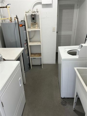 4080 IRONWOOD CIRCLE 402C, Bradenton, FL 34209