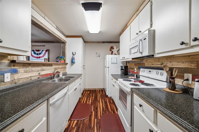 26904 Brentwood Road, Splendora, TX 77372