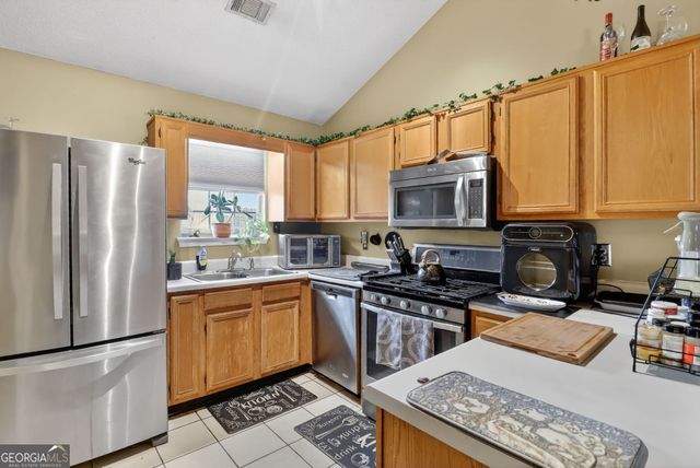 1493 Fall Creek Trace N, Douglasville, GA 30134