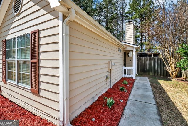 1493 Fall Creek Trace N, Douglasville, GA 30134