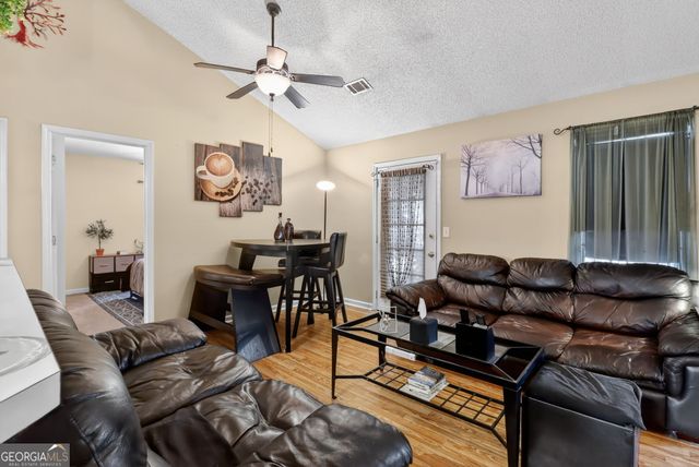 1493 Fall Creek Trace N, Douglasville, GA 30134