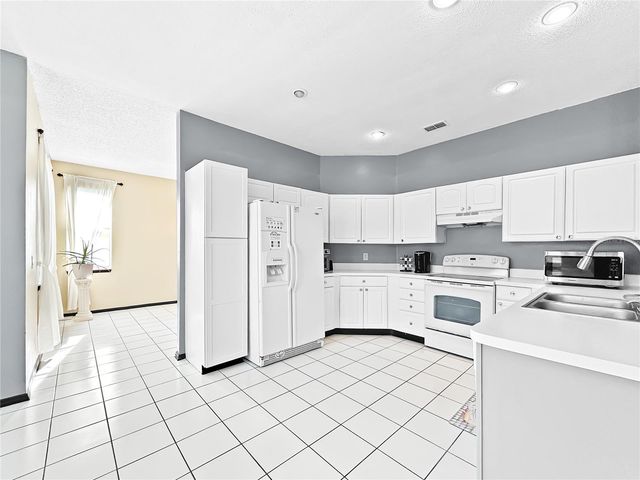 1606 WOOD VIOLET DRIVE, Orlando, FL 32824