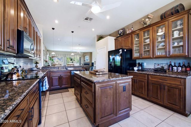 13046 N MIMOSA Drive, Fountain Hills, AZ 85268