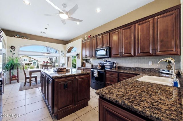 13046 N MIMOSA Drive, Fountain Hills, AZ 85268