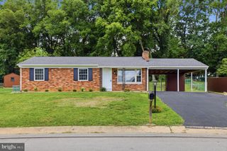 10802 LINCOLN AVE, Hagerstown, MD 21740