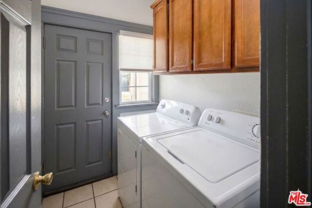 2822 S La Salle Avenue, Los Angeles, CA 90018