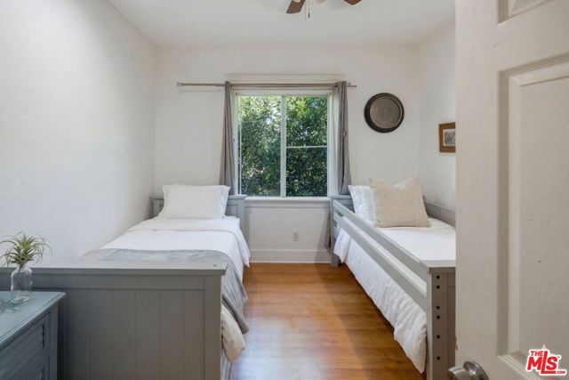 2822 S La Salle Avenue, Los Angeles, CA 90018