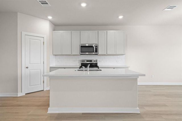 256 Little Green TRL, Jarrell, TX 76537