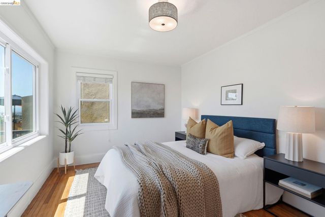 3142 Maxwell Avenue, Oakland, CA 94619