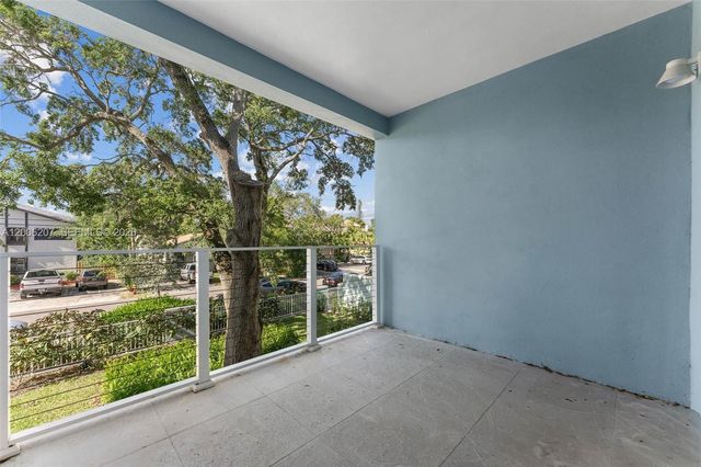 824 SE 12th Ct 828, Fort Lauderdale, FL 33316