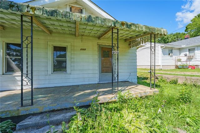 2307 Middletown Eaton Road, Middletown, OH 45042