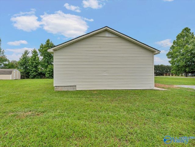 16451 Gordon Road, Athens, AL 35611